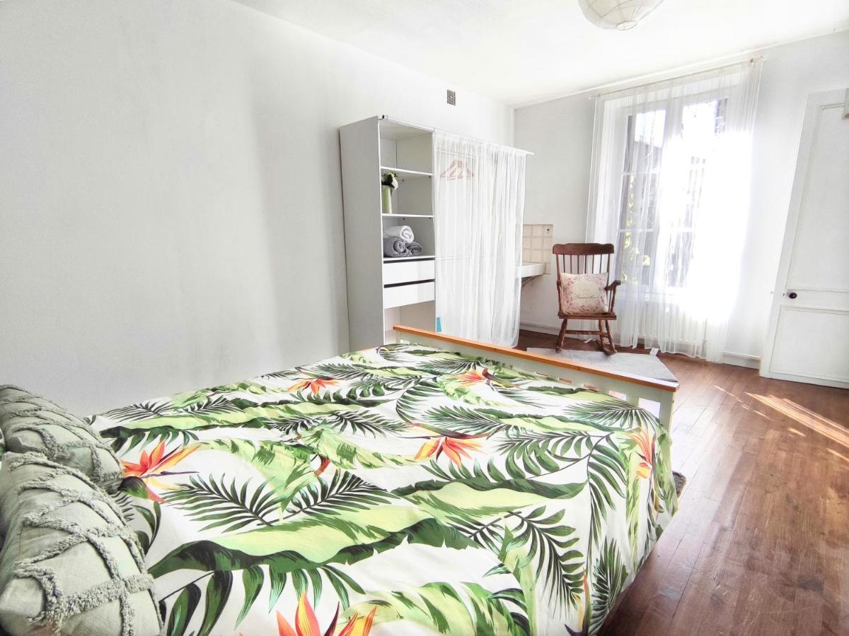 Number 22 - Le Dorat - Apartment One With Garden & Free Parking מראה חיצוני תמונה