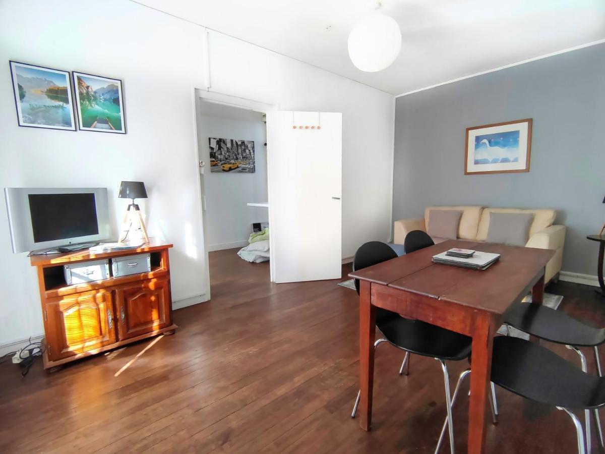 Number 22 - Le Dorat - Apartment One With Garden & Free Parking מראה חיצוני תמונה
